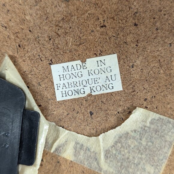 Finished and framed needlepoint / cross stitch art Maltese dog portrait - Picture 6 of 6